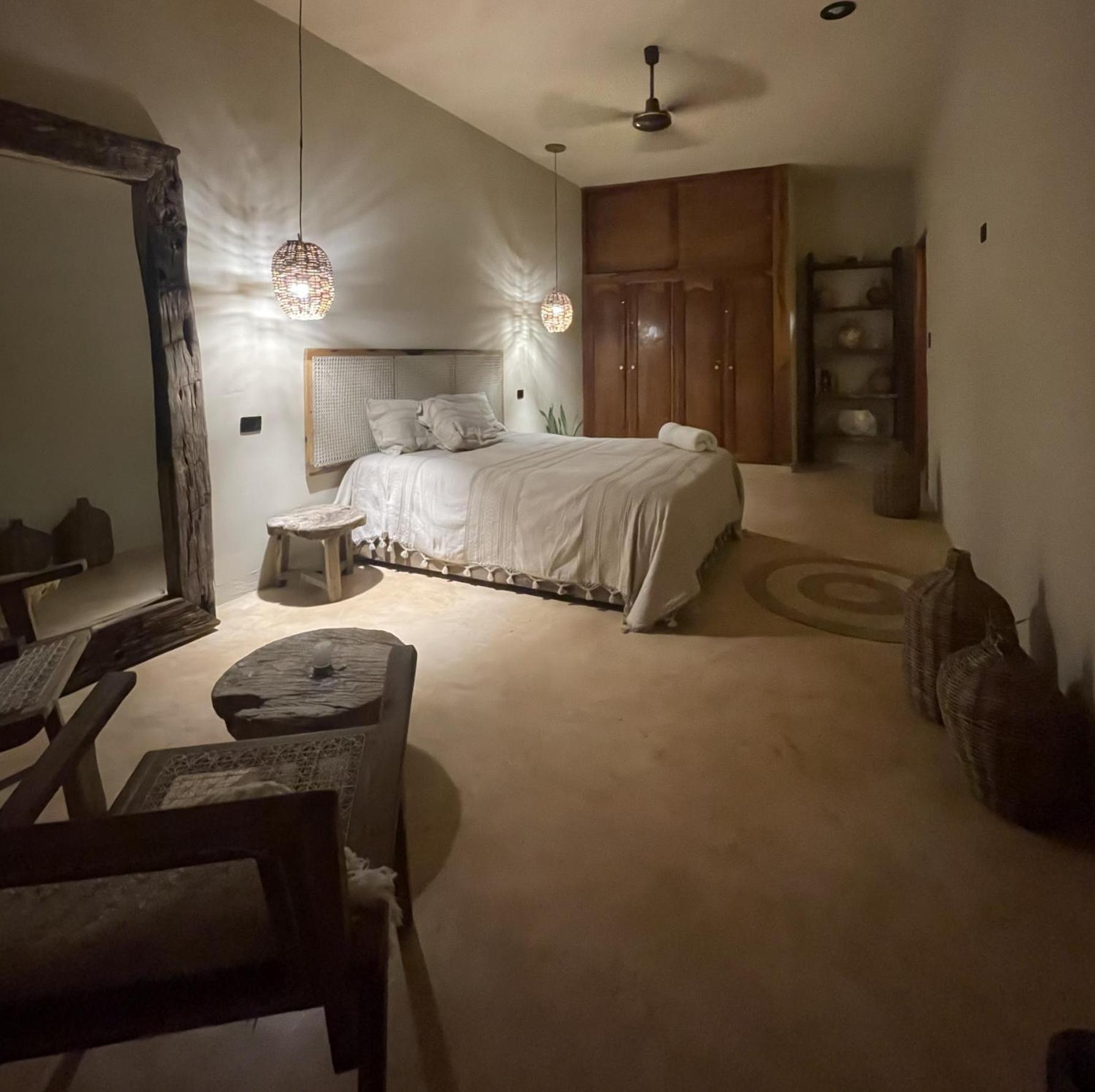 Casa Silice Guesthouse Вальядолид Экстерьер фото
